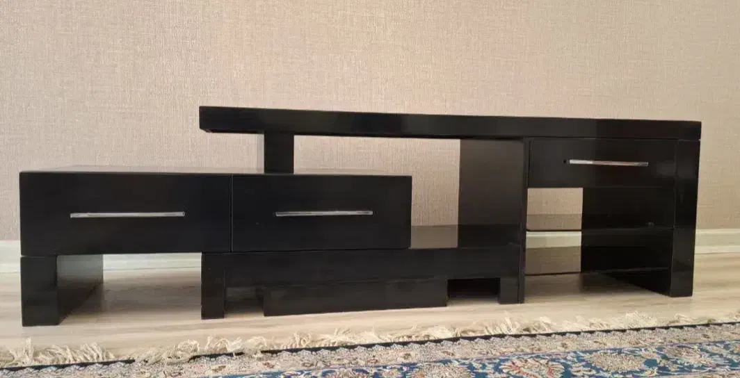 میز تلویزیون در حد نو|میز تلویزیون|تهران, فردوس|دیوار