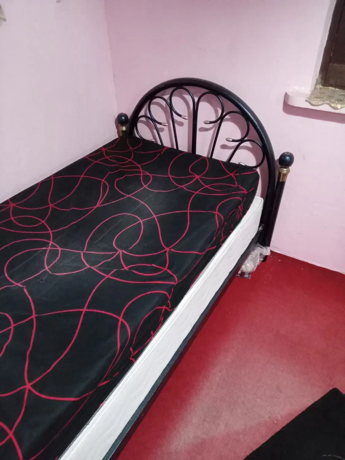 تخت تشک وباکس یکنفره در حدنو|تشک تختخواب|رشت, لاکان|دیوار