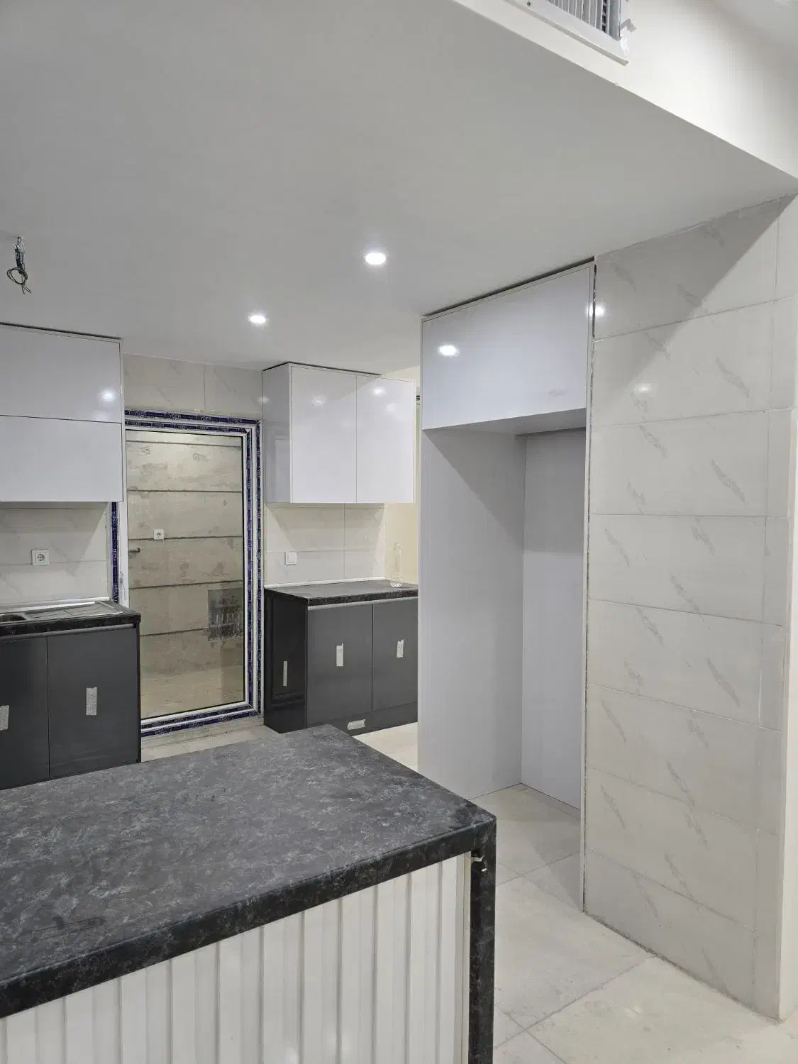 فروش و معاوضه آپارتمان ۱۸۱ متری در عظیمیه|فروش آپارتمان|کرج, عظیمیه|دیوار