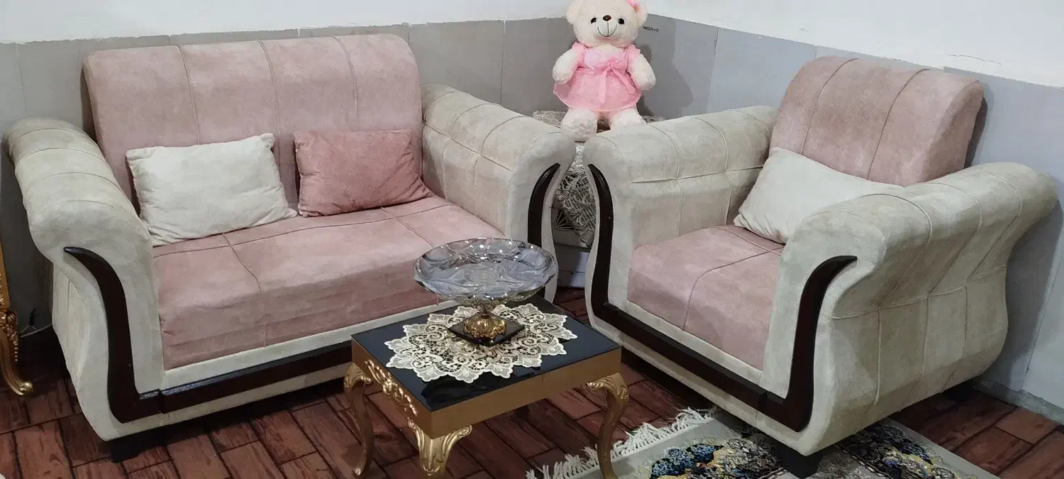 میز نهارخوری۴نفره و مبلمان 7نفره|مبلمان خانگی و میز عسلی|تربت‌حیدریه, ۴۵ متری|دیوار