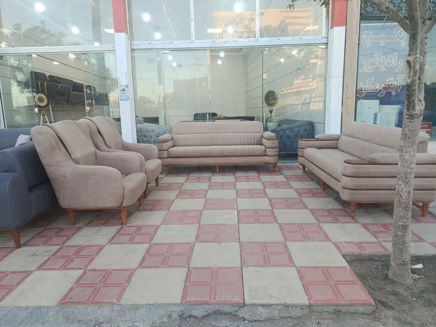 مبل عسلی سرخود جدید|مبلمان خانگی و میز عسلی|بیرجند, |دیوار