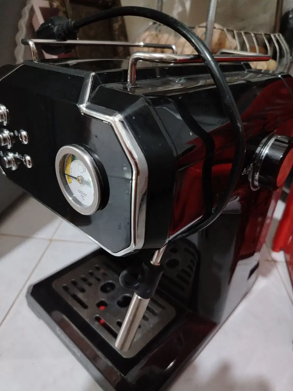 قهوه ساز در حد نو هنوز گارانتی داره|سماور، چایساز، قهوهساز|نجفآباد, گلدشت|دیوار