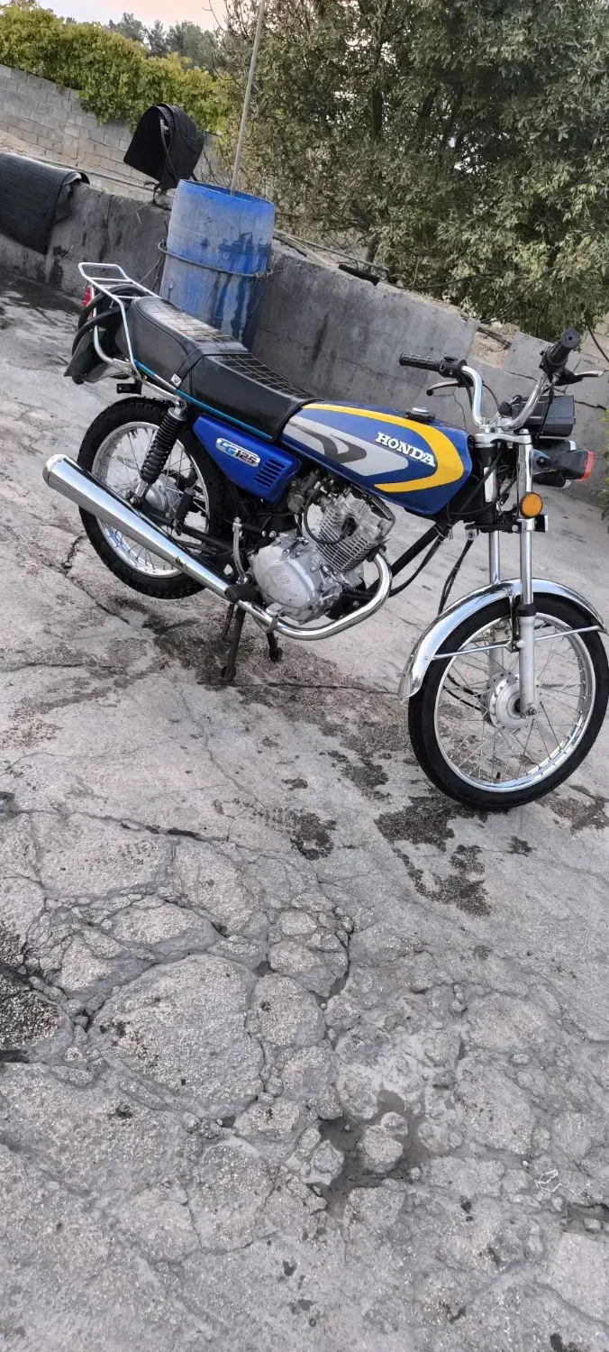 موتور احسان 94|موتورسیکلت|شیراز, بید زرد|دیوار