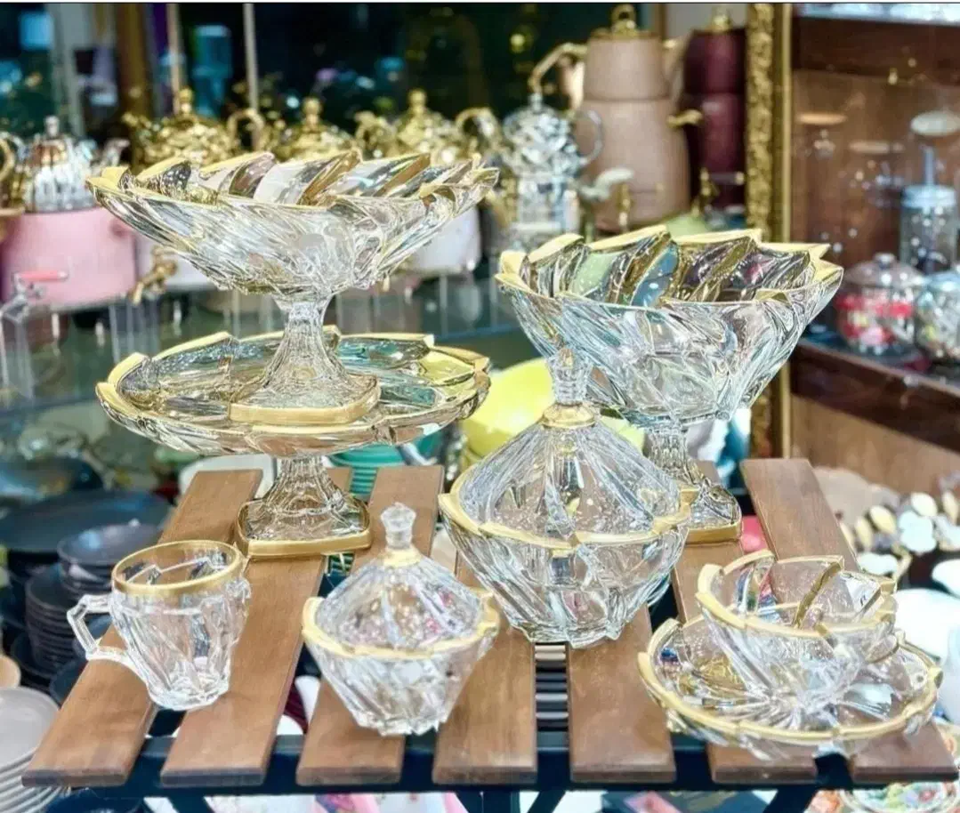 دنیای سرویس بلور و کریستال در جشنواره تخفیف ویژه|ظروف سرو و پذیرایی|قم, نیروگاه|دیوار