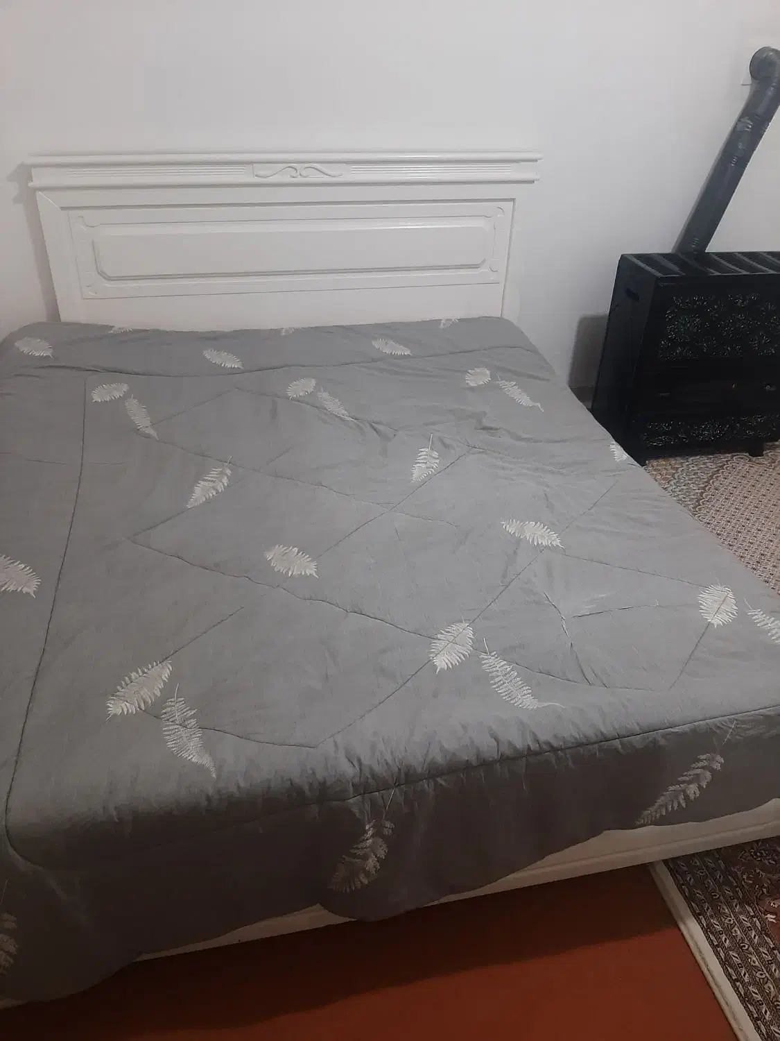 تخت دو نفره|تخت و سرویس خواب|قروه, |دیوار