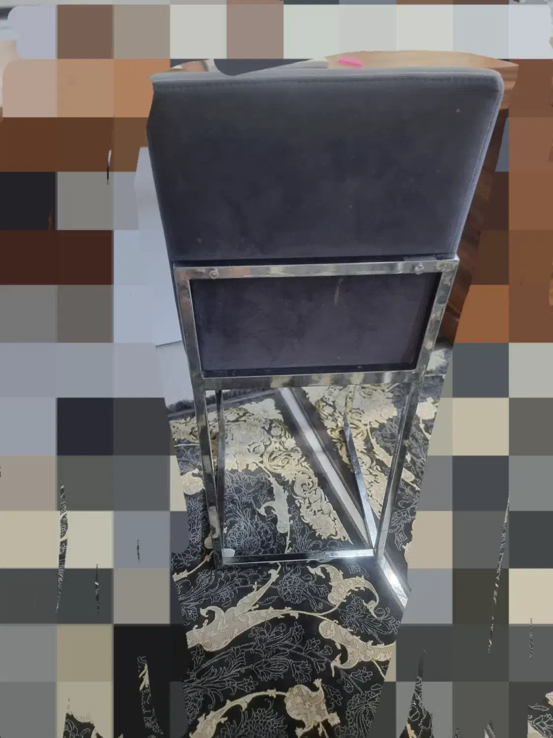 2 عدد صندلی اُپنی پایه فلزی|صندلی و نیمکت|زاهدان, |دیوار