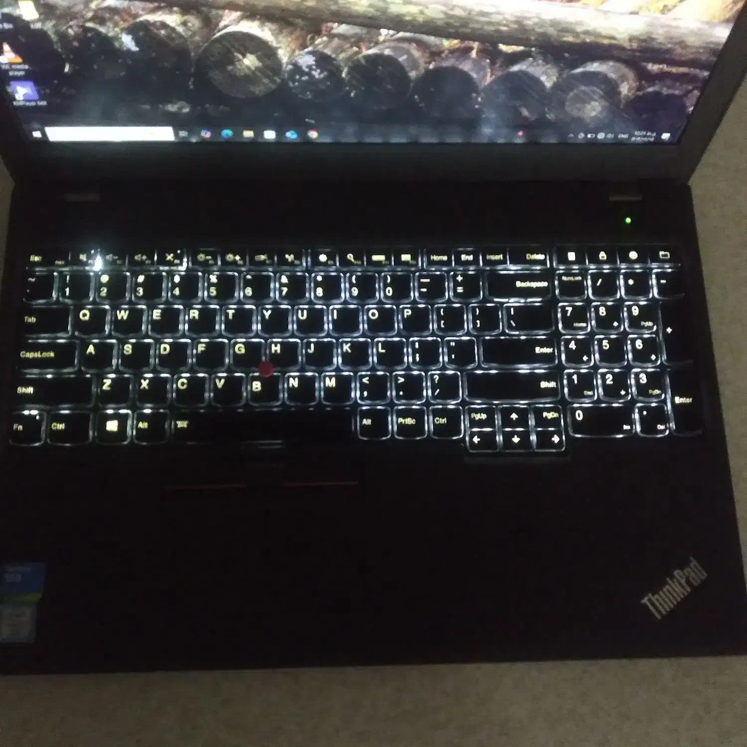 لپ تاپ   فوق العاده تمییز  مناسب تماشا۶ساعت فیلم|رایانه همراه|رفسنجان, |دیوار