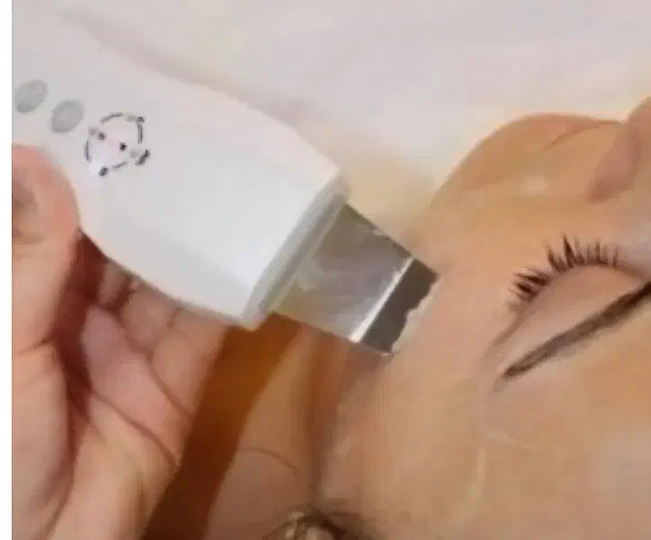 فیشال مدل|خدمات آرایشگری و زیبایی|اصفهان, سرچشمه|دیوار