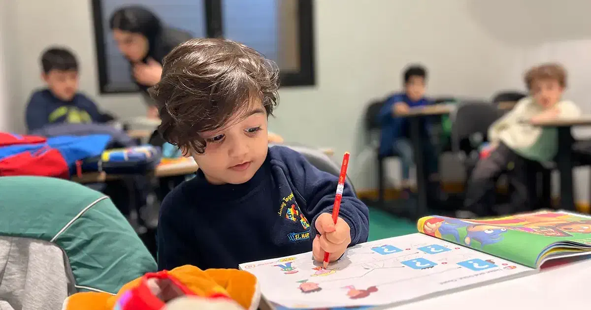 آموزش خصوصی زبان انگلیسی|خدمات آموزشی|رشت, معلم|دیوار