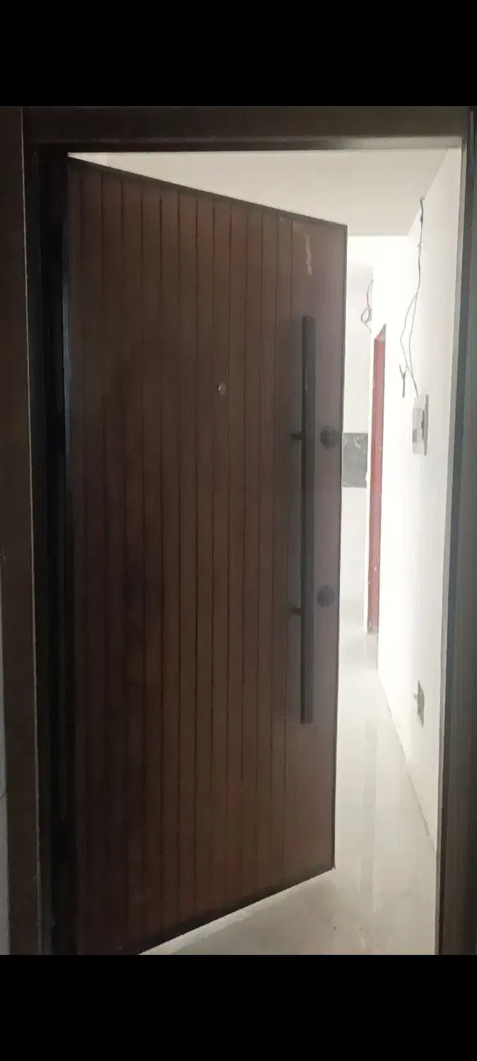 اپارتمان همکف صفر شرکتی بر خیابان مدرس|فروش آپارتمان|اصفهان, سرچشمه|دیوار