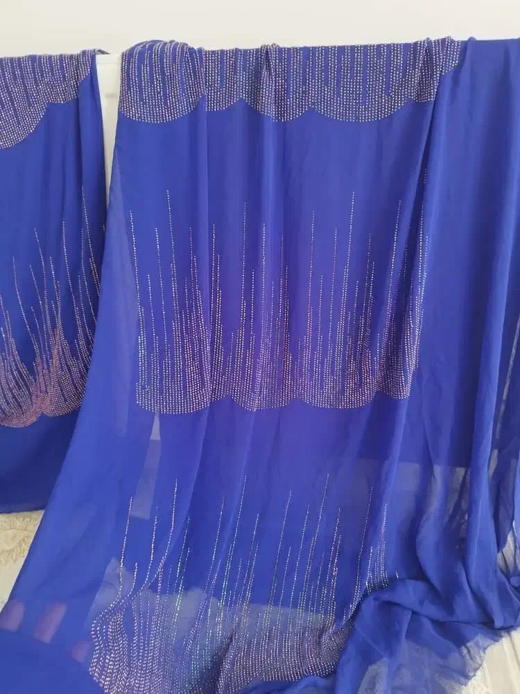 که وا و کراس|لباس|پیرانشهر, |دیوار