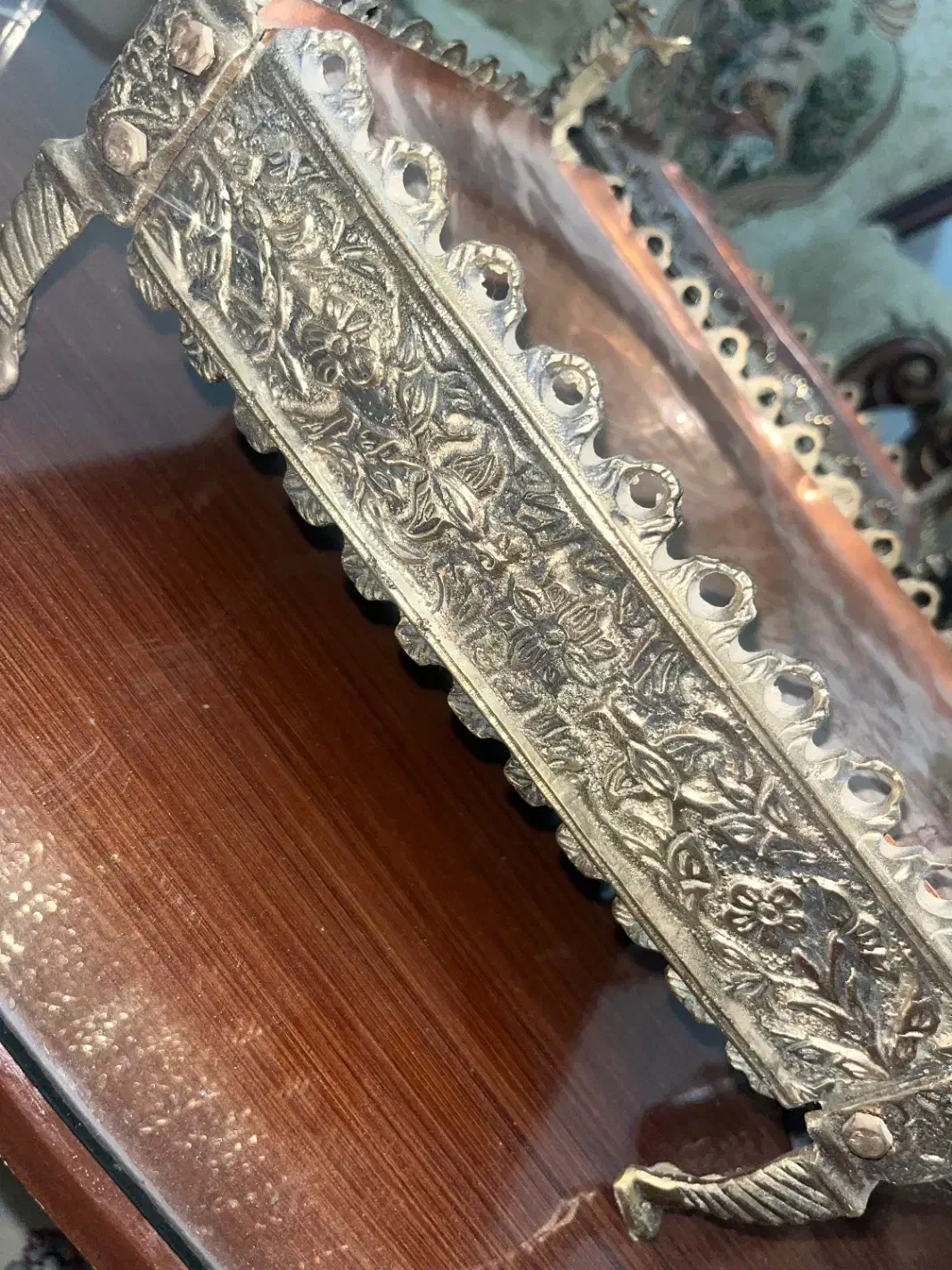 ظرف مسی عتیقه|کلکسیون اشیاء عتیقه|تهران, آسمان|دیوار