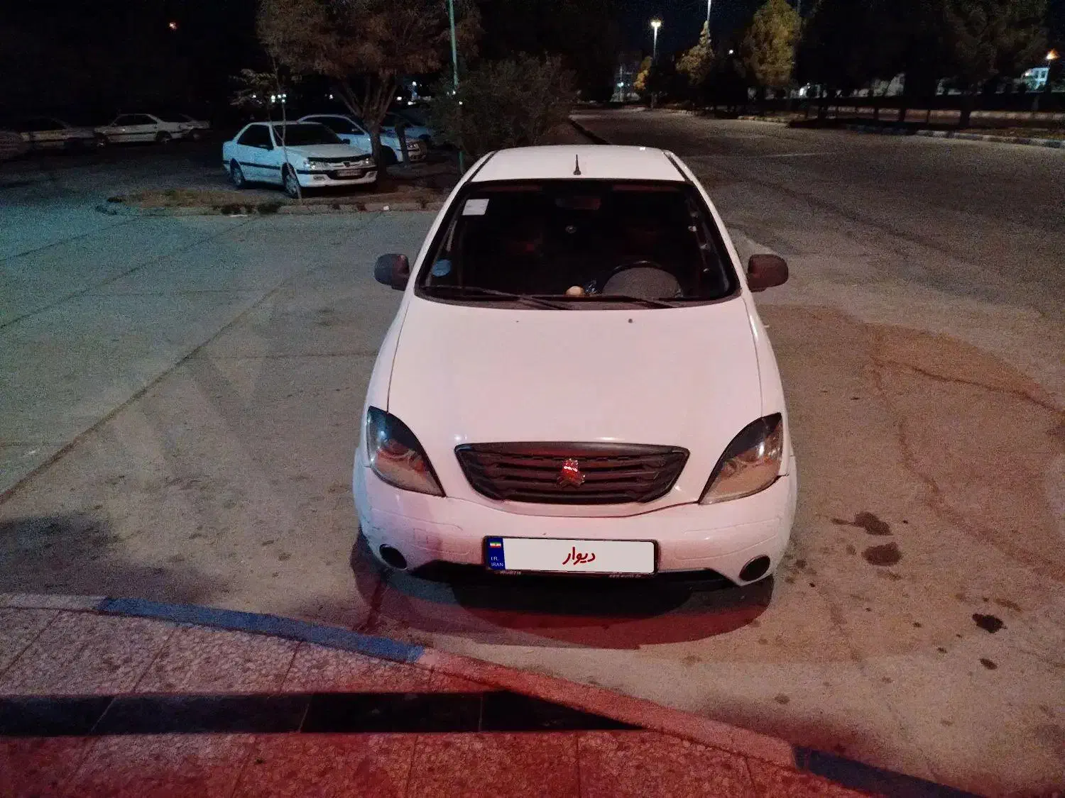 تیبا صندوقدار دوگانه ۹۳|خودرو سواری و وانت|کرمان, |دیوار