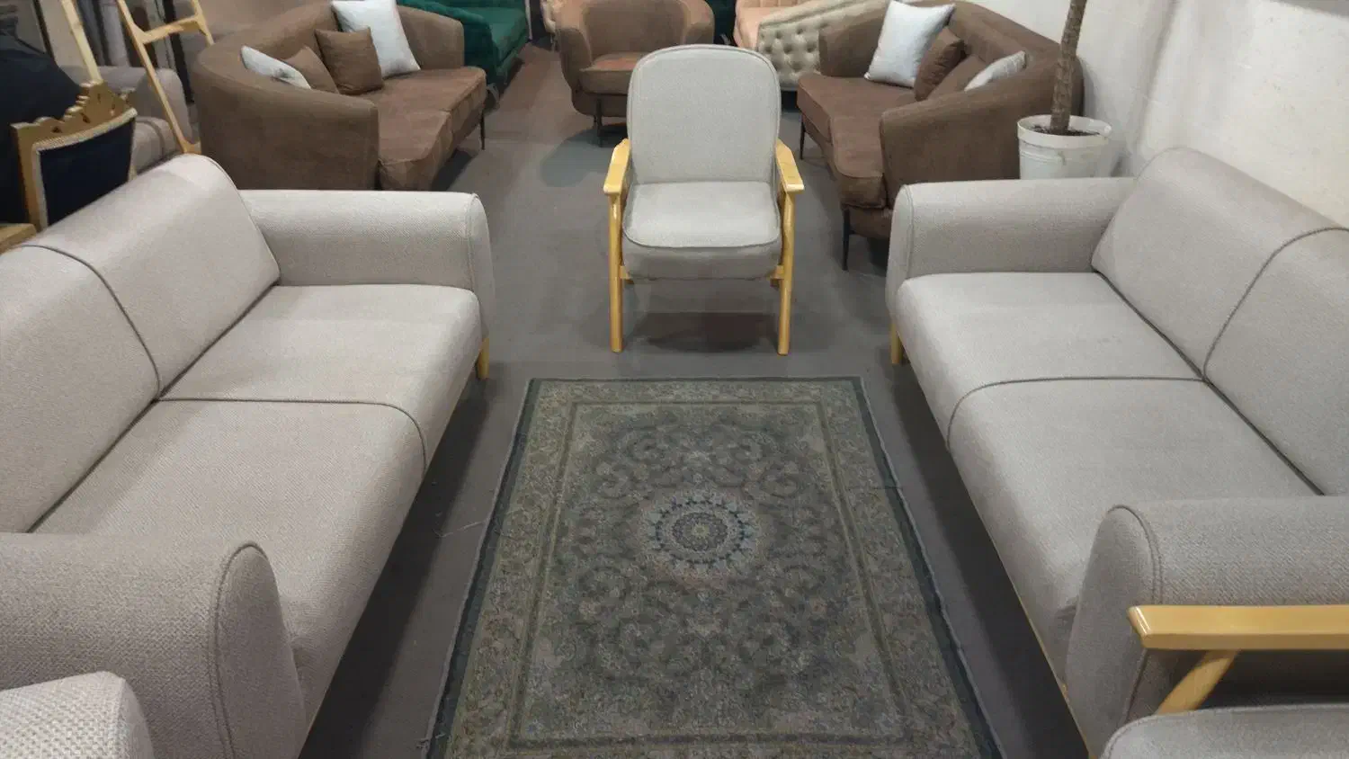 مبلمان اقاسعیدی|مبلمان خانگی و میز عسلی|تهران, شهید رجایی|دیوار