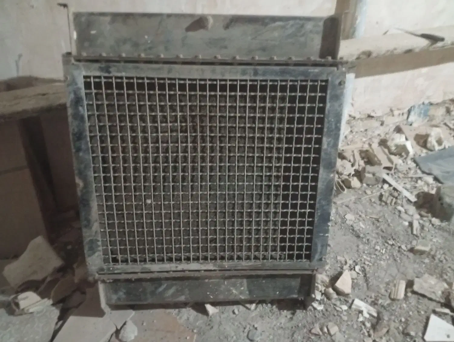 یک رادیات موتور دیزل بایک ژنراتور۶۵کاواشاستی تیفور|ماشینآلات صنعتی|مشهد, حضرت حجت|دیوار