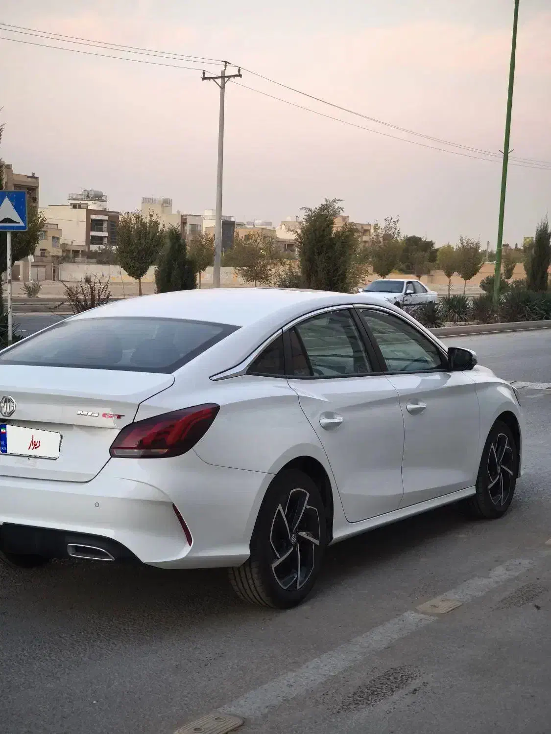 ام جی جی تی 2024 MG GT|خودرو سواری و وانت|اصفهان, باغ زیار|دیوار