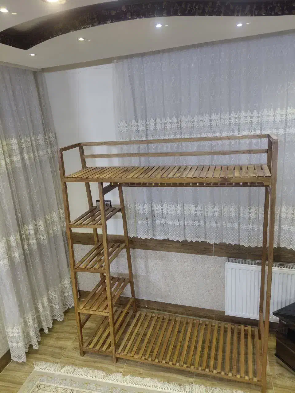 رگال لباس چوبی بزرگ|بندرخت و رختآویز|فلاورجان, |دیوار