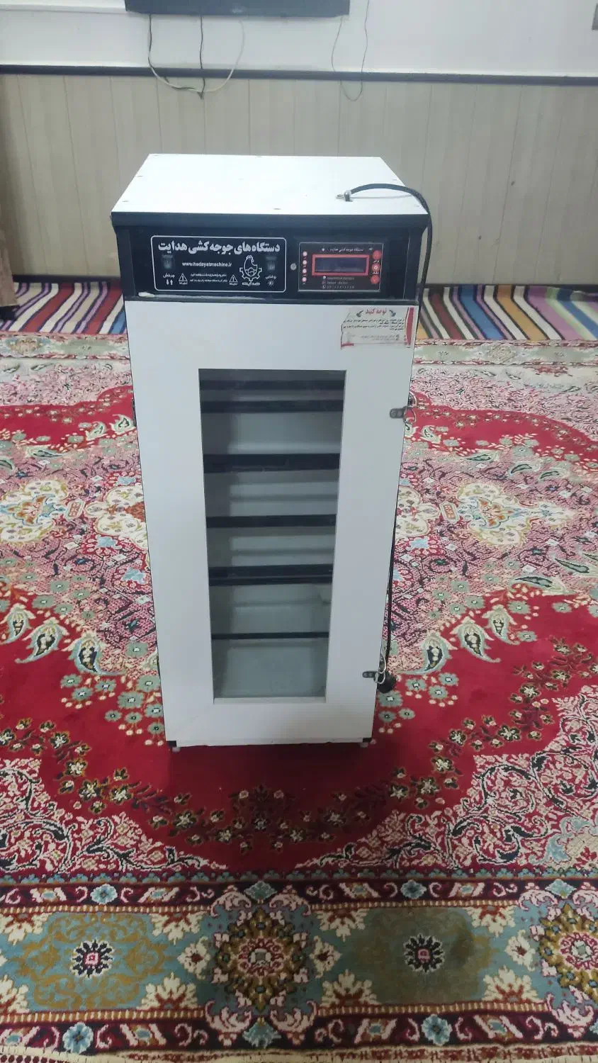 دستگاه جوجه کشی ۲۱۰تایی|لوازم جانبی حیوانات|سربیشه, |دیوار