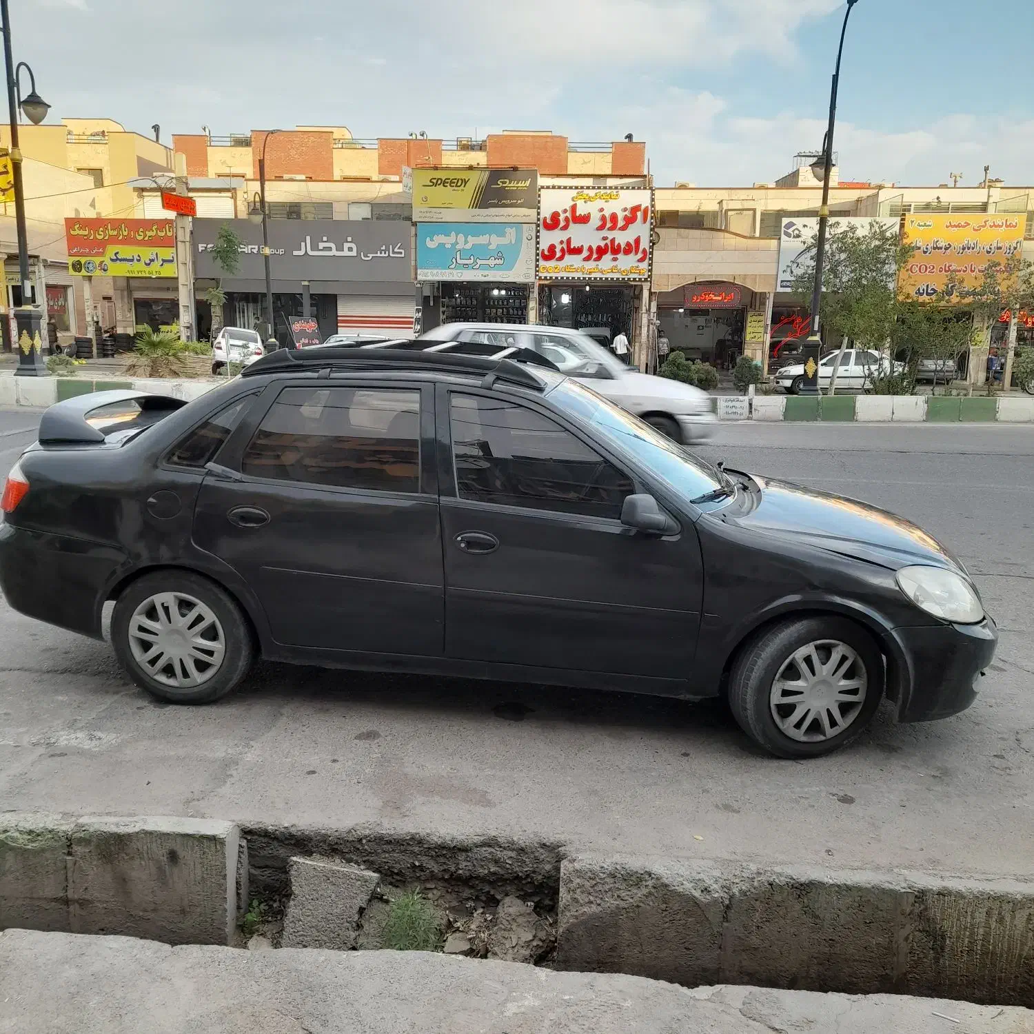 لیفان ۵۲۰|خودرو سواری و وانت|پرند, فاز ۴|دیوار