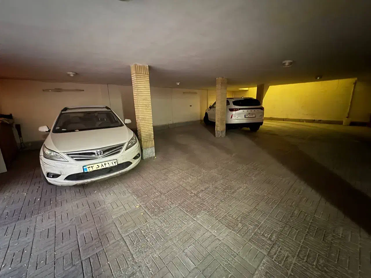 فروش آپارتمان فرامرز/ثمانه،حر/۱۵۰متر/ط۳|فروش آپارتمان|مشهد, فردوسی|دیوار