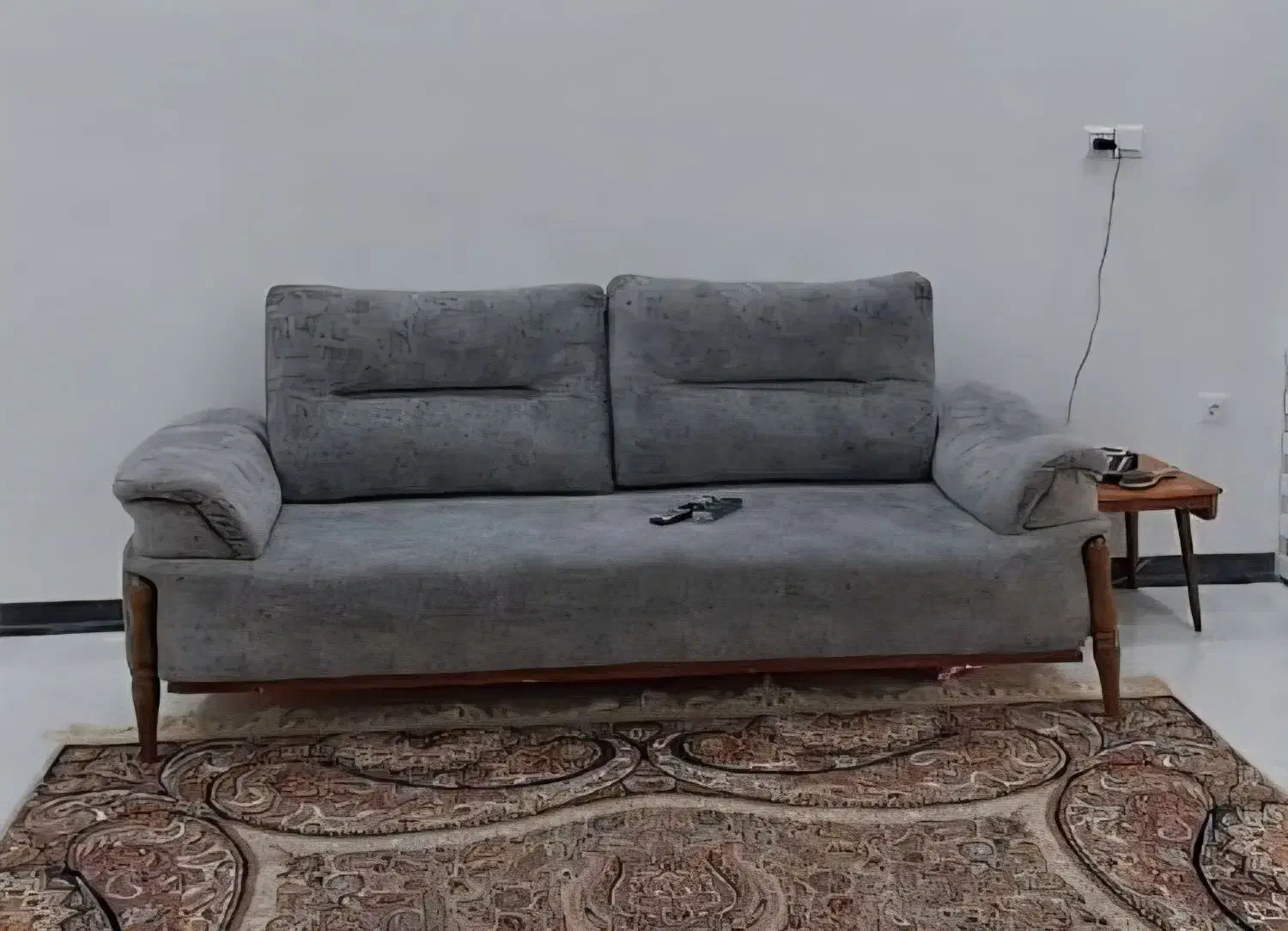 مبلغ راحتی|مبلمان خانگی و میز عسلی|شازند, |دیوار