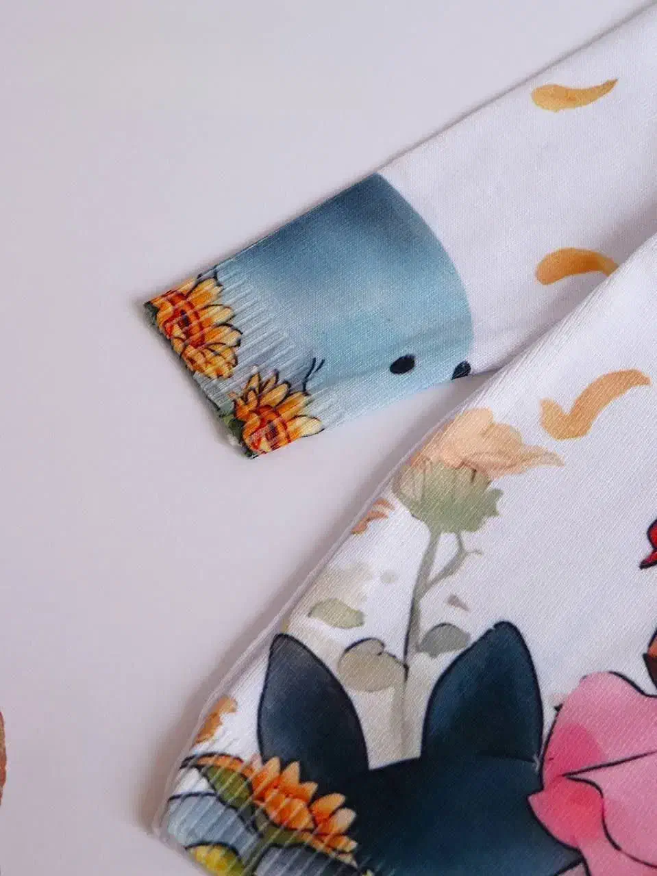 گپ دخترونه|لباس|سیاهکل, |دیوار