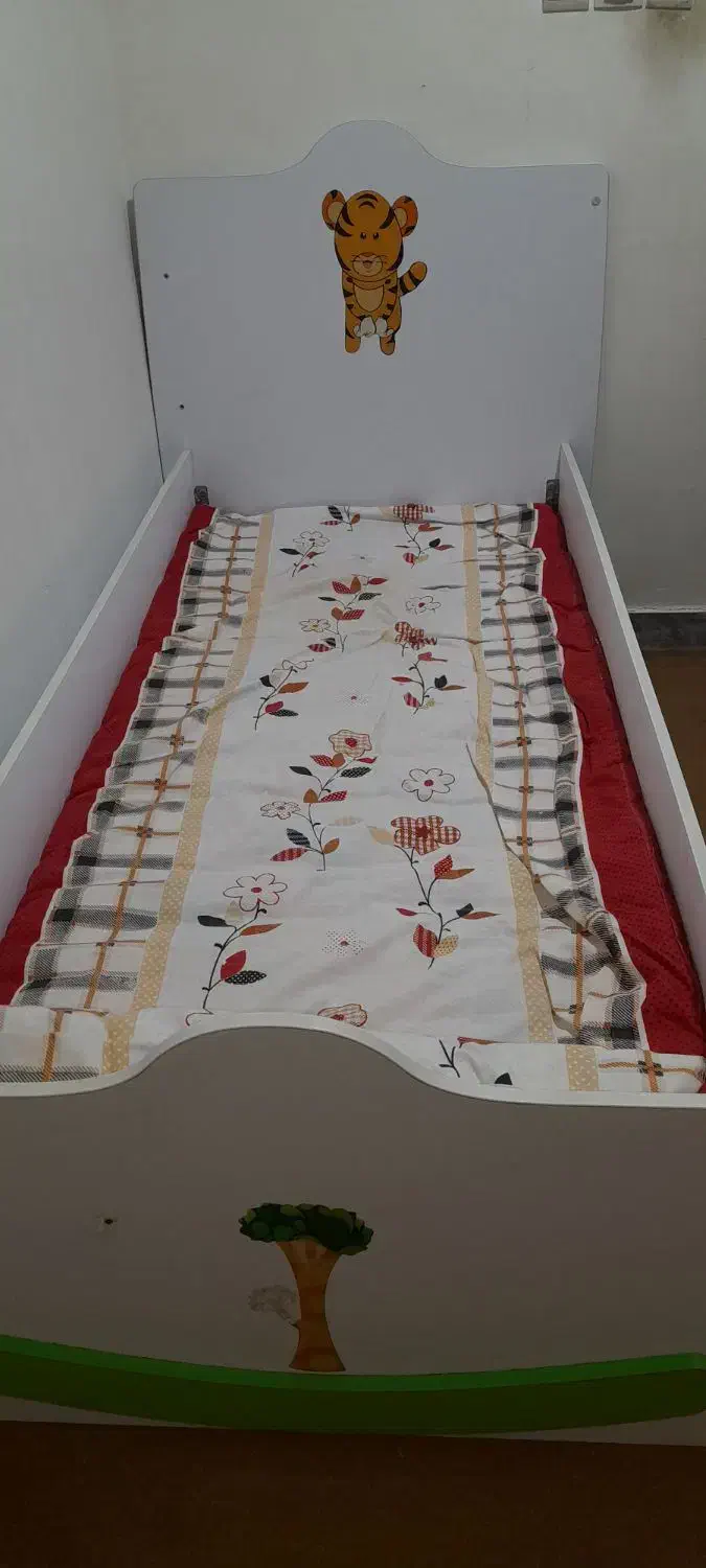 تخت کودک و نوجوان|تخت و سرویس خواب|رامهرمز, |دیوار