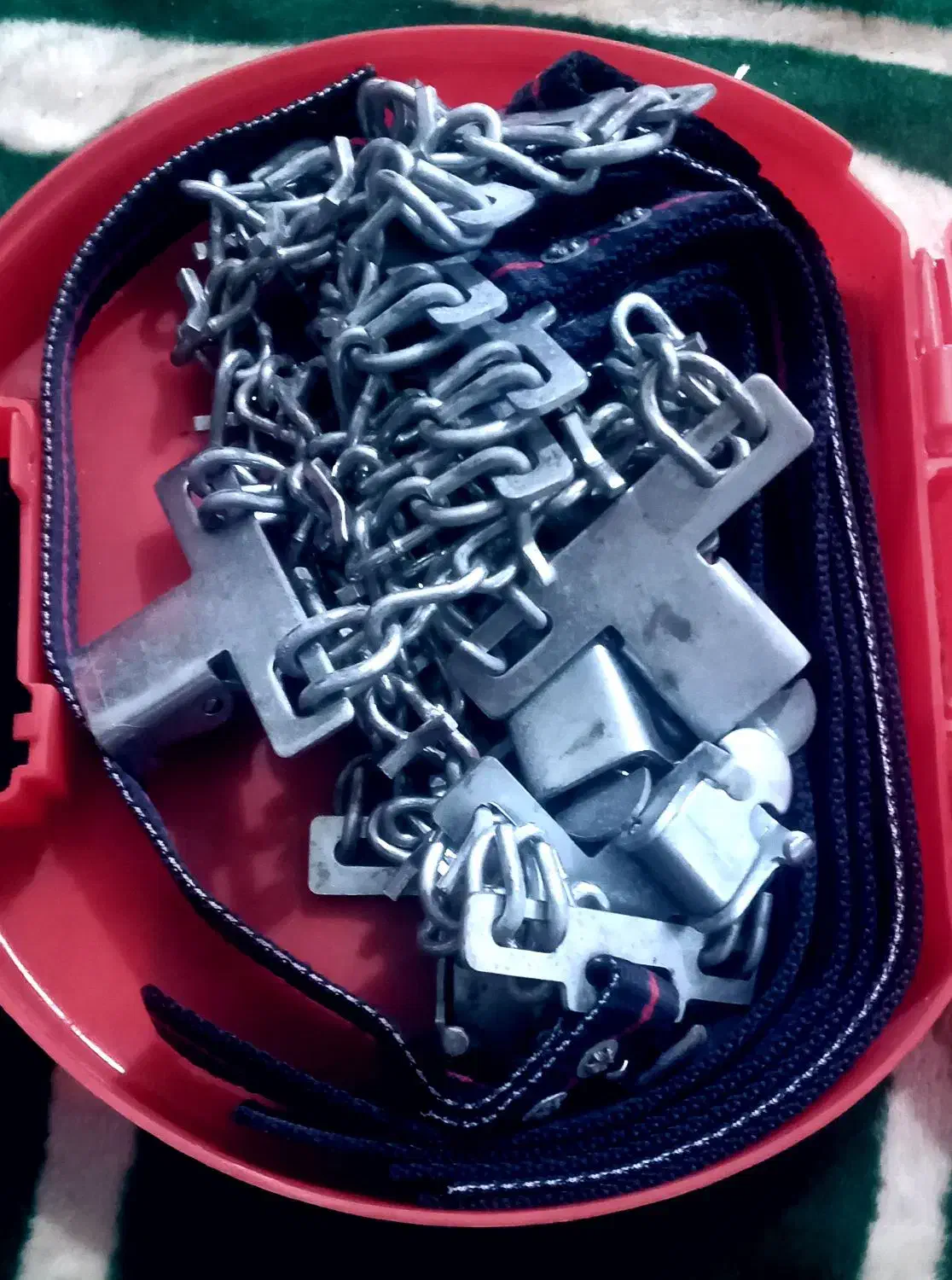 زنجیر چرخ یخ شکن در حد نو|قطعات یدکی و لوازم جانبی|کرج, بنیاد|دیوار