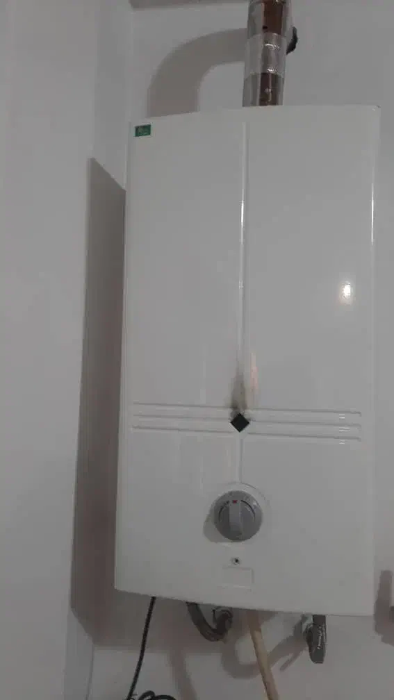 آبگرم کن دیواری بوتان|آبگرمکن، پکیج، شوفاژ|رشت, پسیخان|دیوار