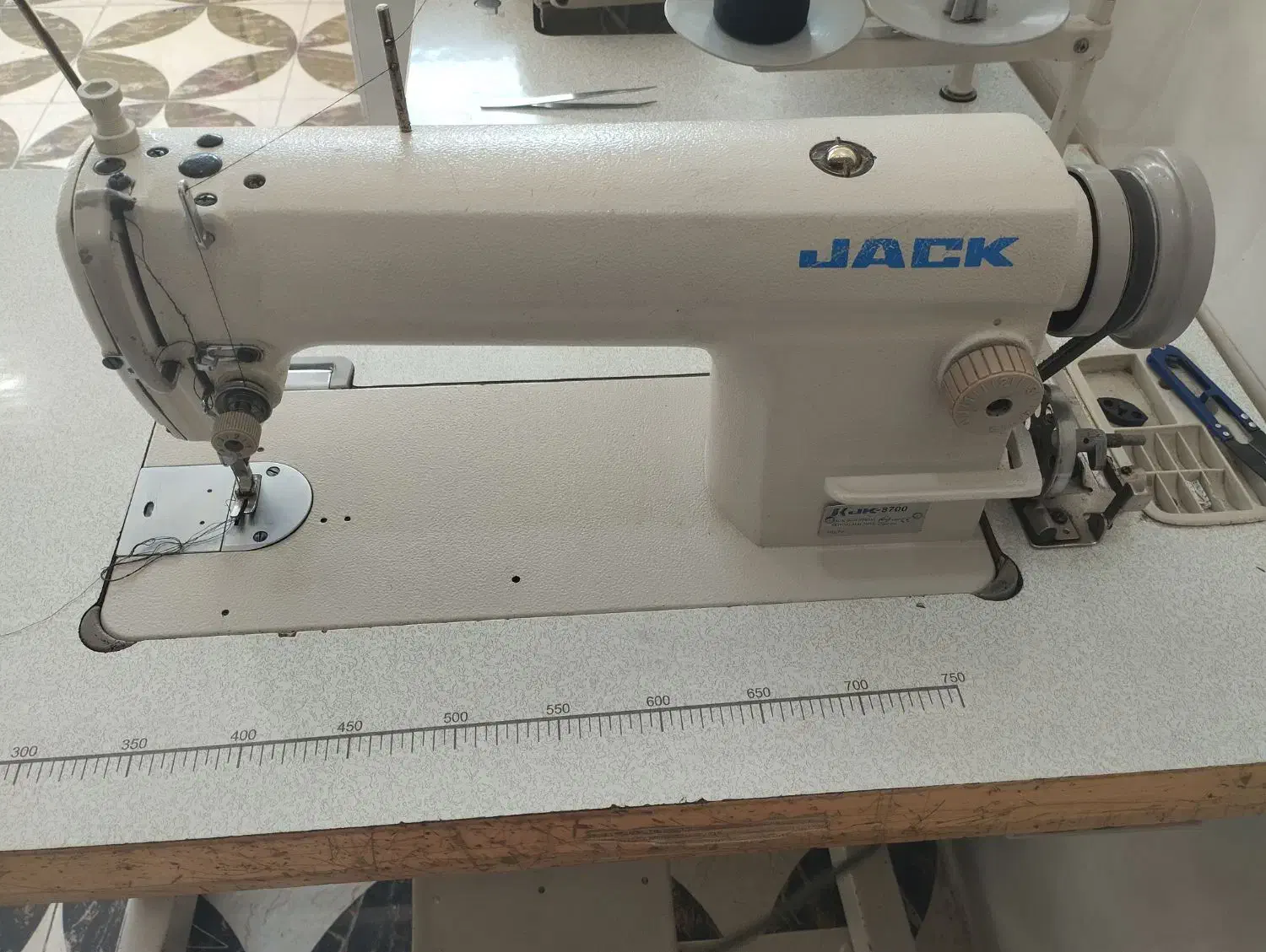 راسته دوز|چرخ خیاطی و ریسندگی|اهواز, اهواز|دیوار