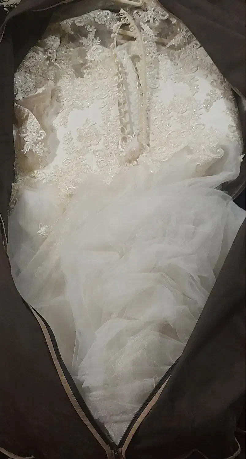 لباس عروس|لباس|رشت, قاسمیه|دیوار