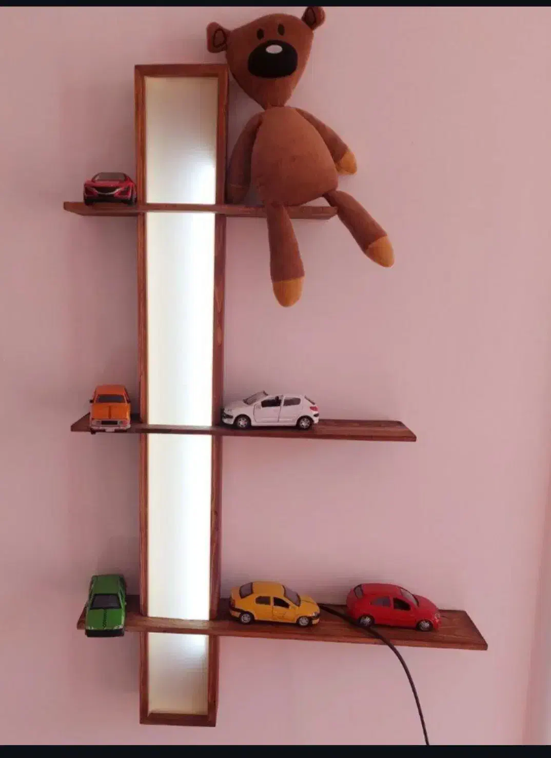 2تااستند چوبی چراغ دار|کتابخانه، شلف، قفسههای دیواری|سنندج, |دیوار