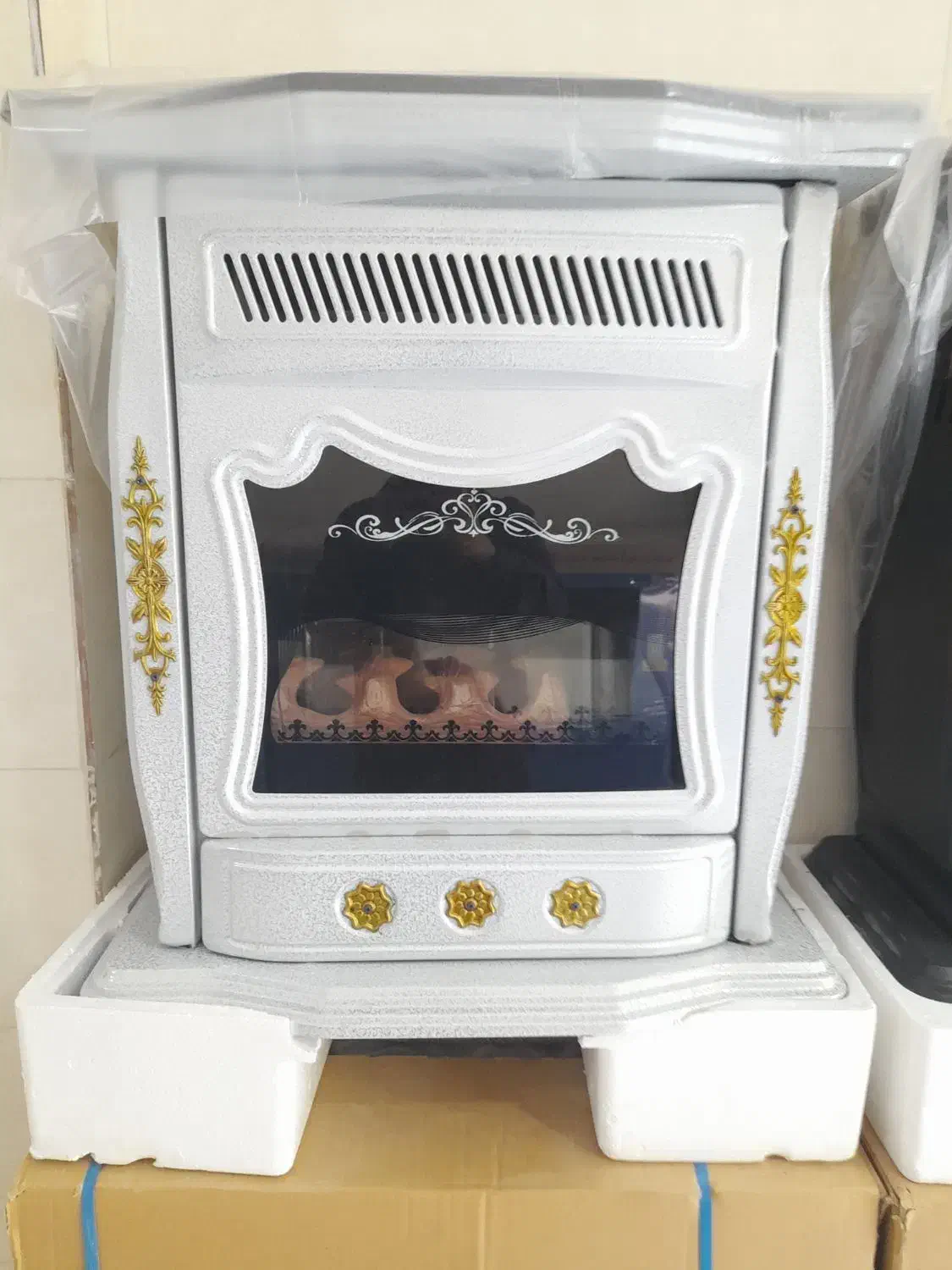 بخاری پایه دار طرح شومینه جنرال ۲۴۰۰۰ نو و گارانتی|بخاری، هیتر، شومینه|اصفهان, شاه پسند|دیوار