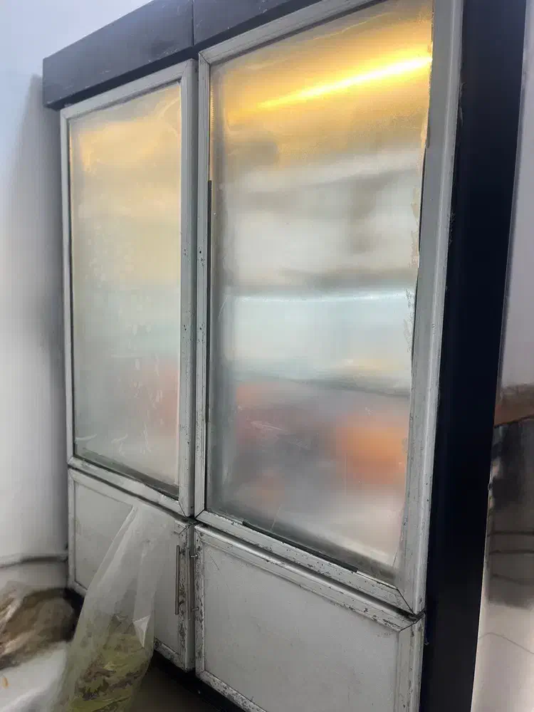 یخچال ویترینی|فروشگاه و مغازه|پاکدشت, شهرک امام رضا|دیوار