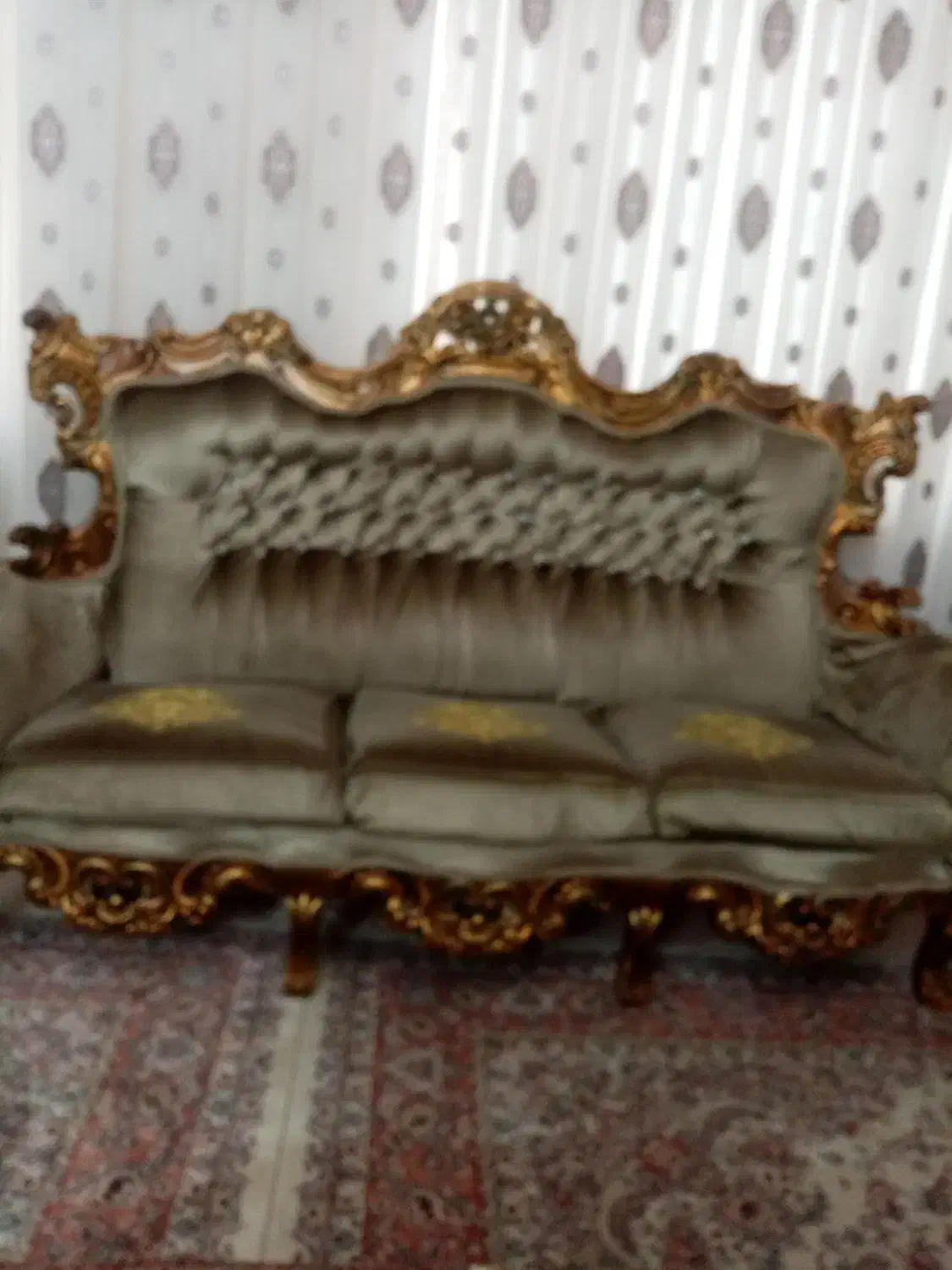 مبل سلطنتی 9 نفره|مبلمان خانگی و میز عسلی|لاهیجان, مهرگان|دیوار