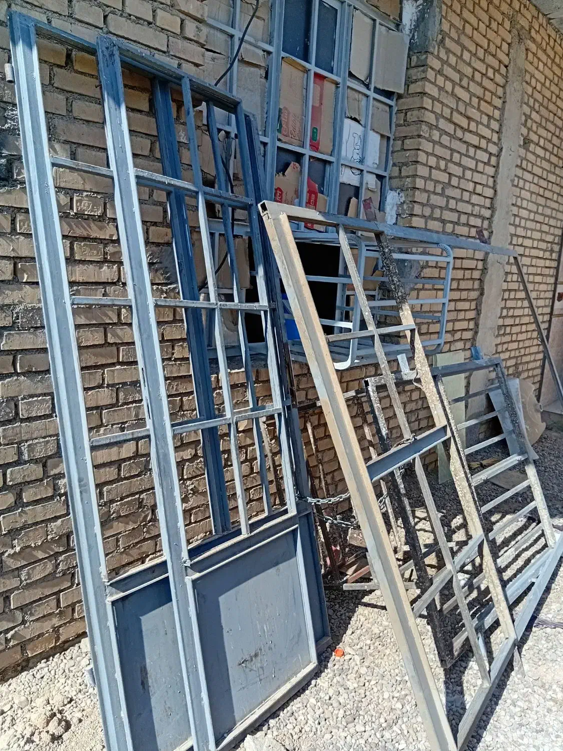 درب و پنجره فروشی|مصالح و تجهیزات ساختمان|کرخه, |دیوار