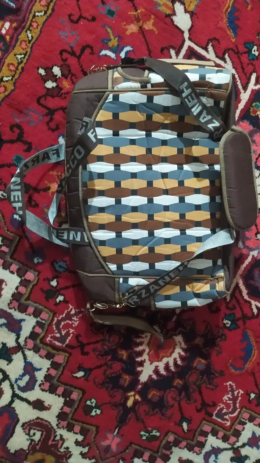 ساک نوزاد|اسباب و اثاث بچه|میانه, |دیوار