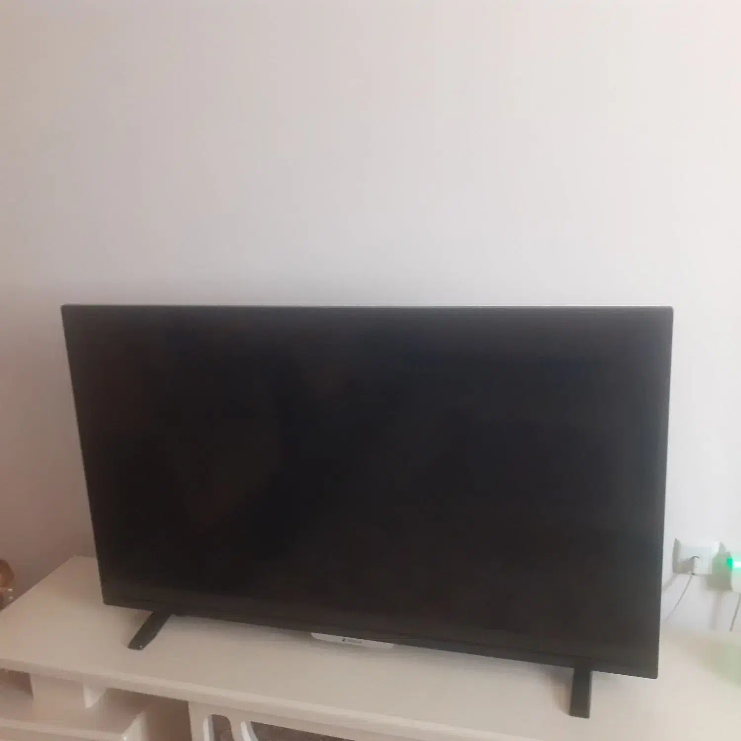 تلویزیون۵۰اینچ اسنوا|تلویزیون و پروژکتور|ساری, |دیوار