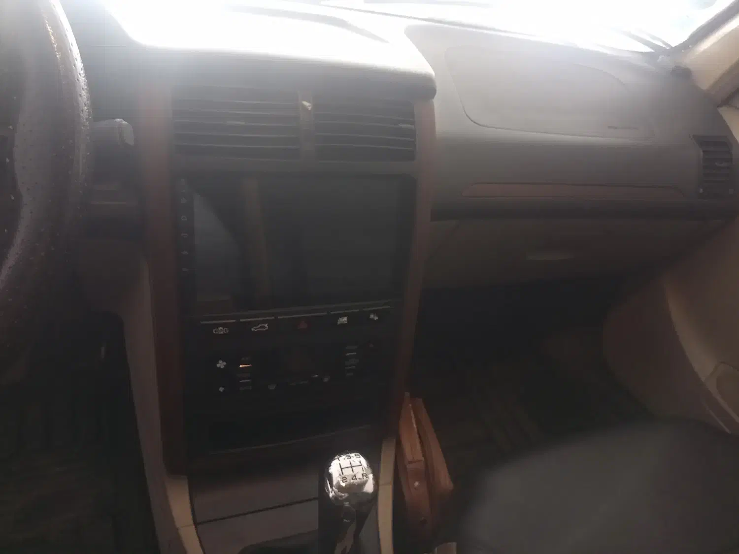 پژو پارس xu7p سفید مدل 1401|خودرو سواری و وانت|قزوین, |دیوار