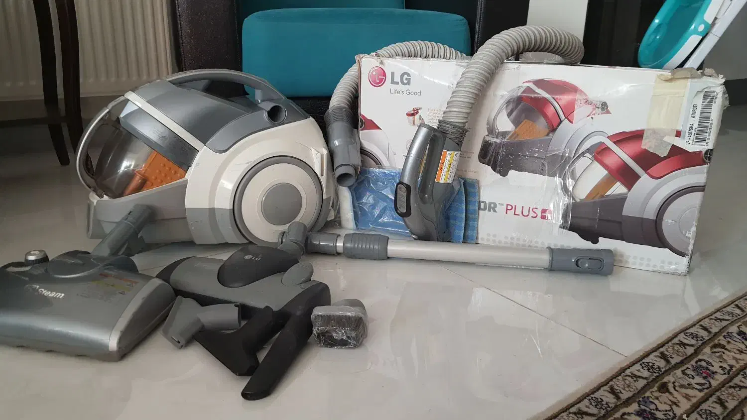 جارو برقی و بخار شوی LG و۲۰۰۰ وات کره ای کم کار|جاروبرقی، جارو شارژی، بخارشو|اصفهان, جلفا|دیوار