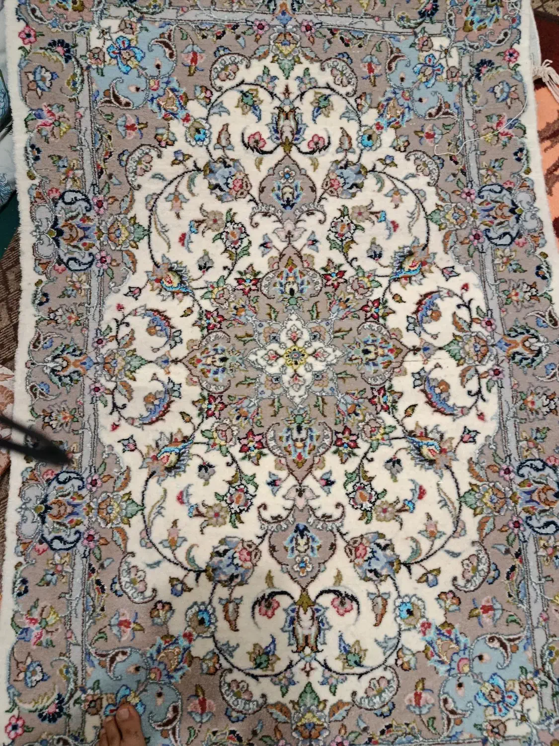 فرش دست بافت یک جفت|فرش|نجفآباد, حومه نجف آباد|دیوار