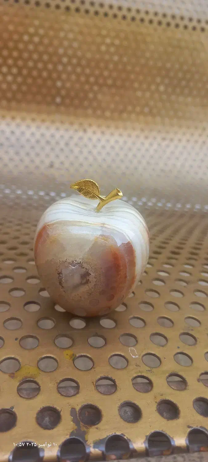 سیب سنگی مرمر|مجسمه، تندیس، ماکت|قم, بنیاد|دیوار