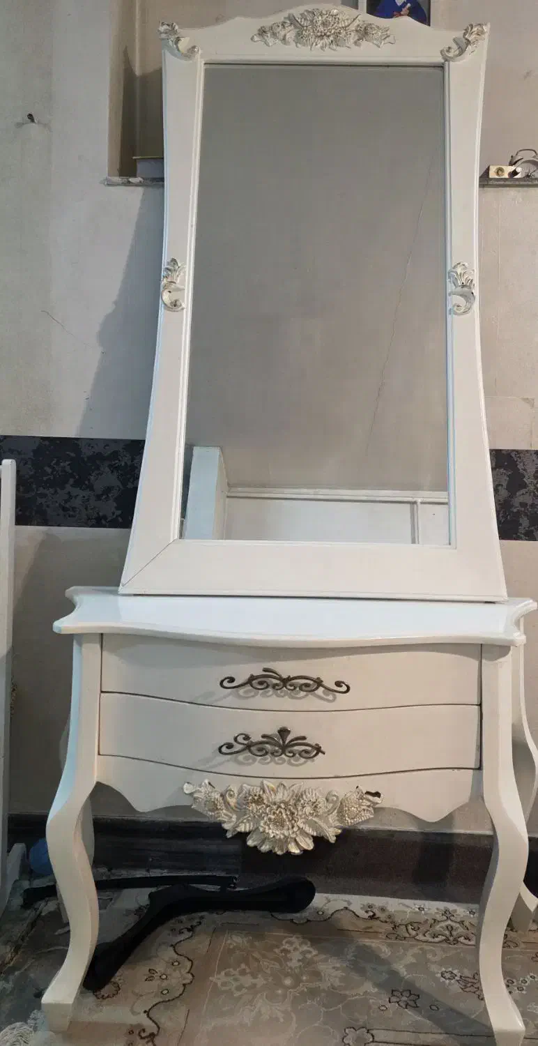 اینه و کنسول|بوفه، ویترین، کنسول|گنبد کاووس, |دیوار