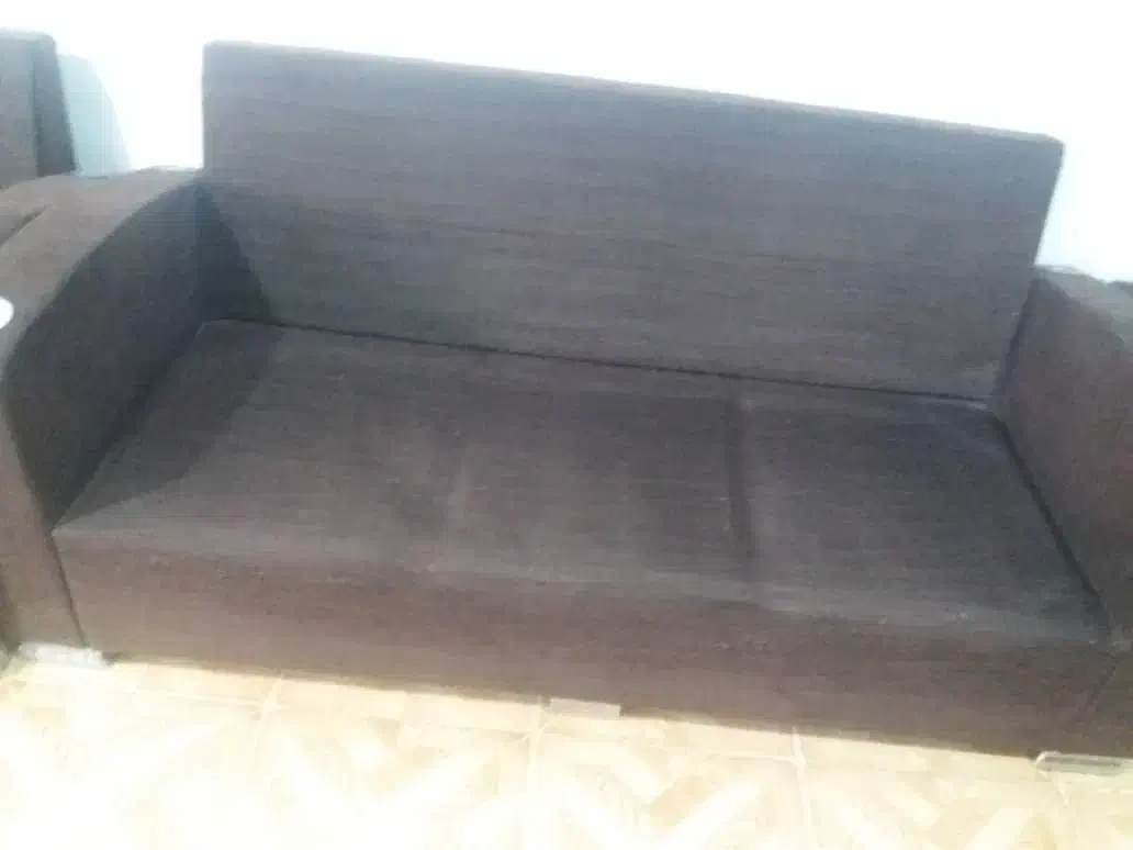 مبل راحتی هفت نفره|مبلمان خانگی و میز عسلی|رشت, دیانتی|دیوار