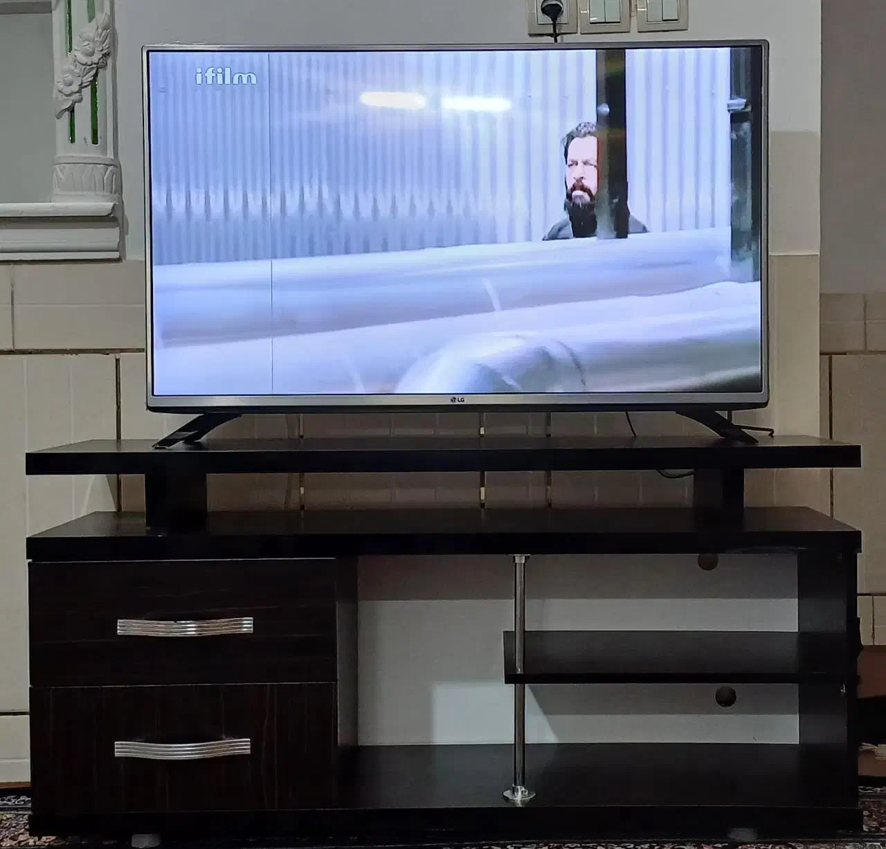 فروش تلویزیون ال جی|تلویزیون و پروژکتور|شهرضا, |دیوار