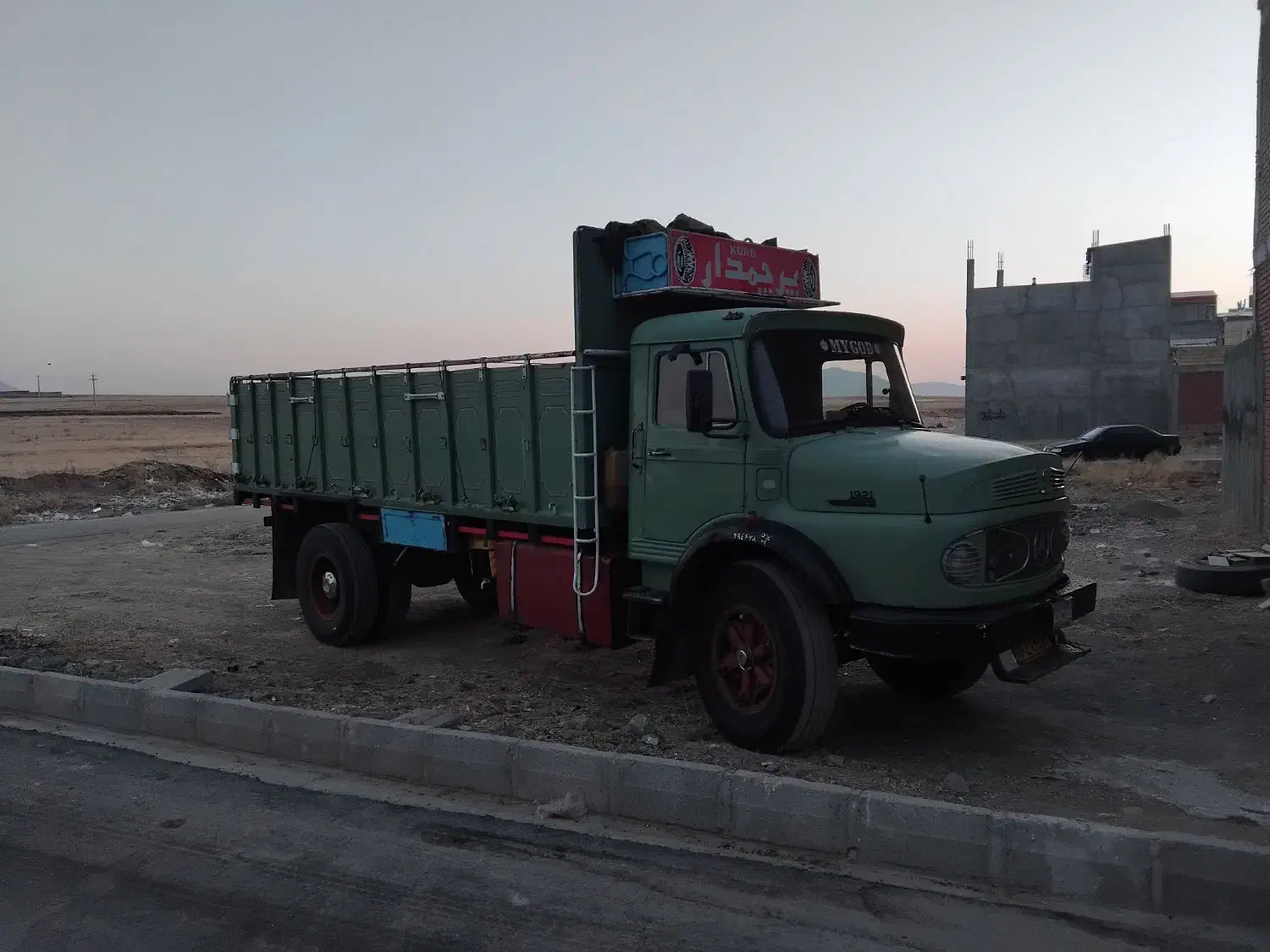 تک بنز باری مدل۵۰|خودرو سنگین|دهگلان, |دیوار