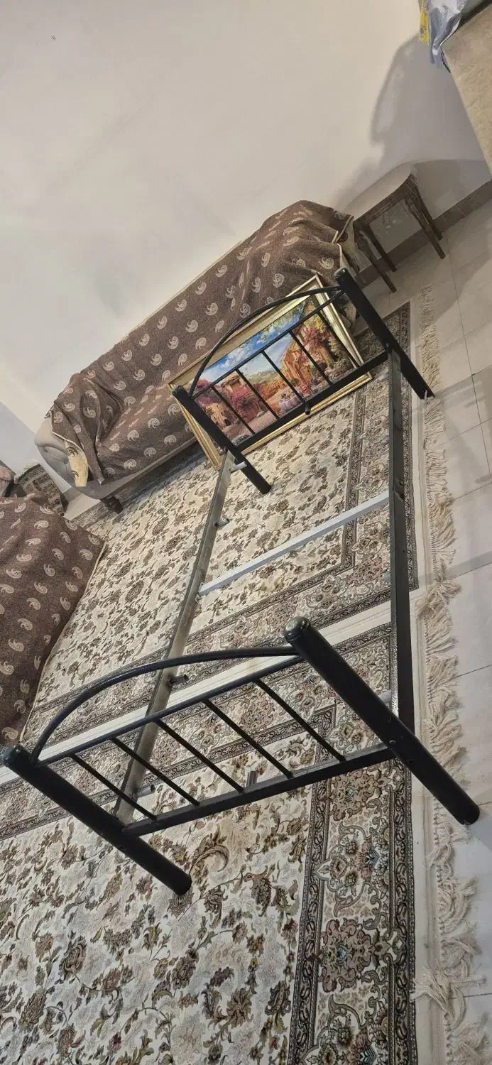 تخت تک نفره فلزی|تخت و سرویس خواب|کرمانشاه, |دیوار