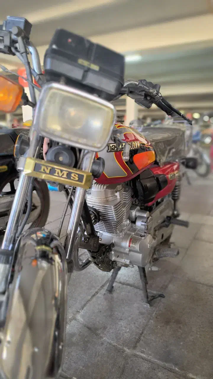 هندا ۲۰۰|موتورسیکلت|مشهد, بهمن|دیوار