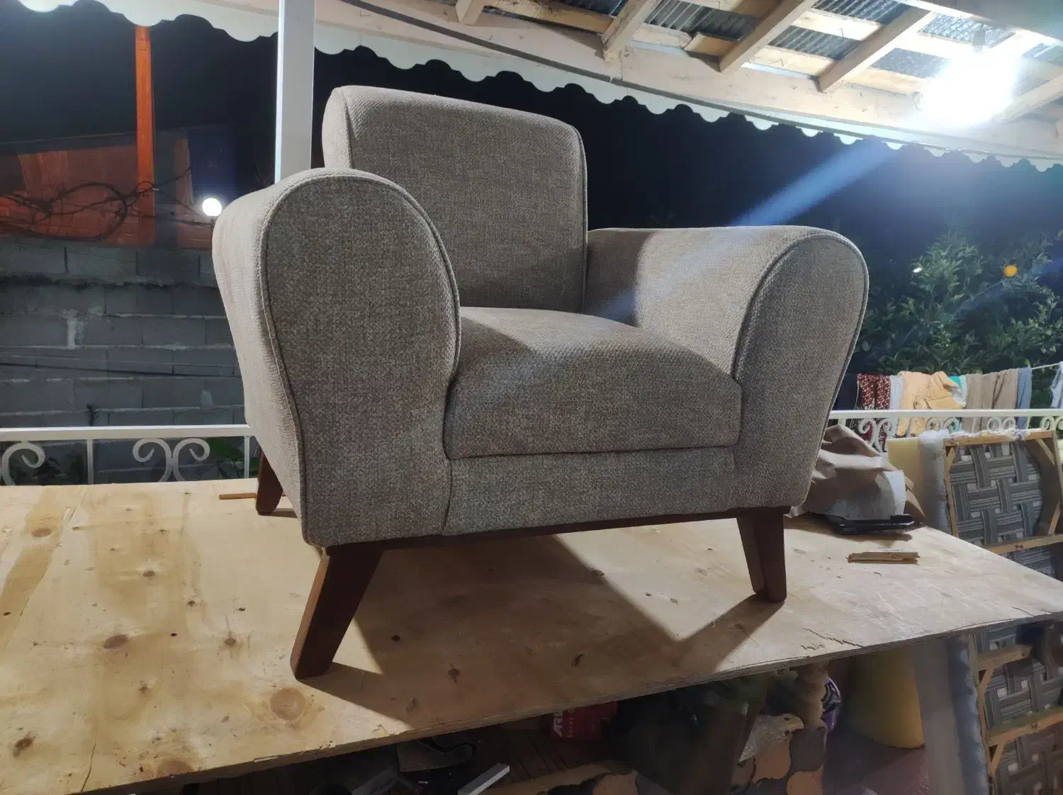 مبلمان نوین شمال تولید تعمیر انواع مبلمان و صندلی|مبلمان خانگی و میز عسلی|آستانه اشرفیه, |دیوار