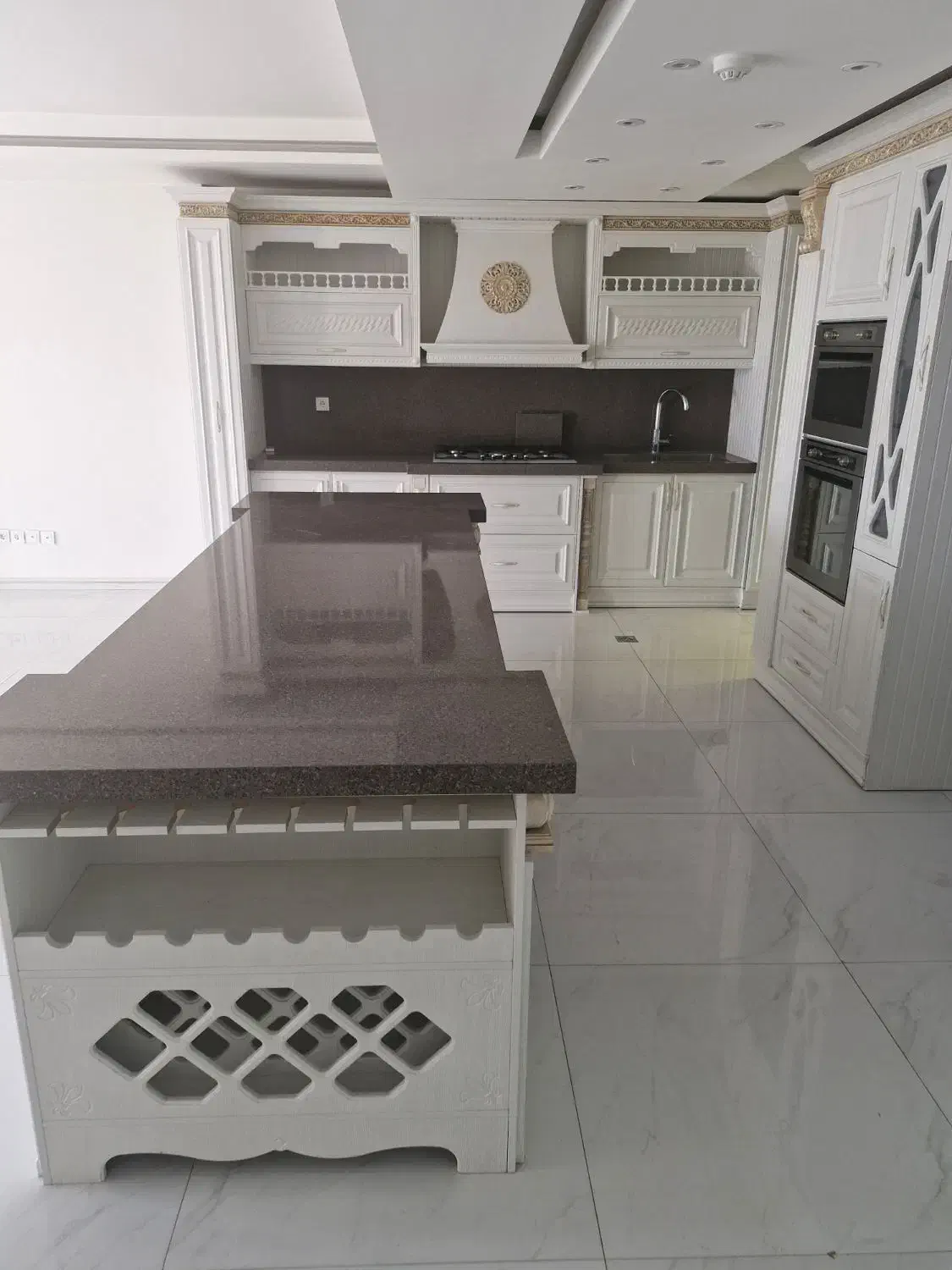 آپارتمان 185 متری لوکس با ویو ابدی در آذر|اجارهٔ آپارتمان|اصفهان, عباس‌آباد|دیوار